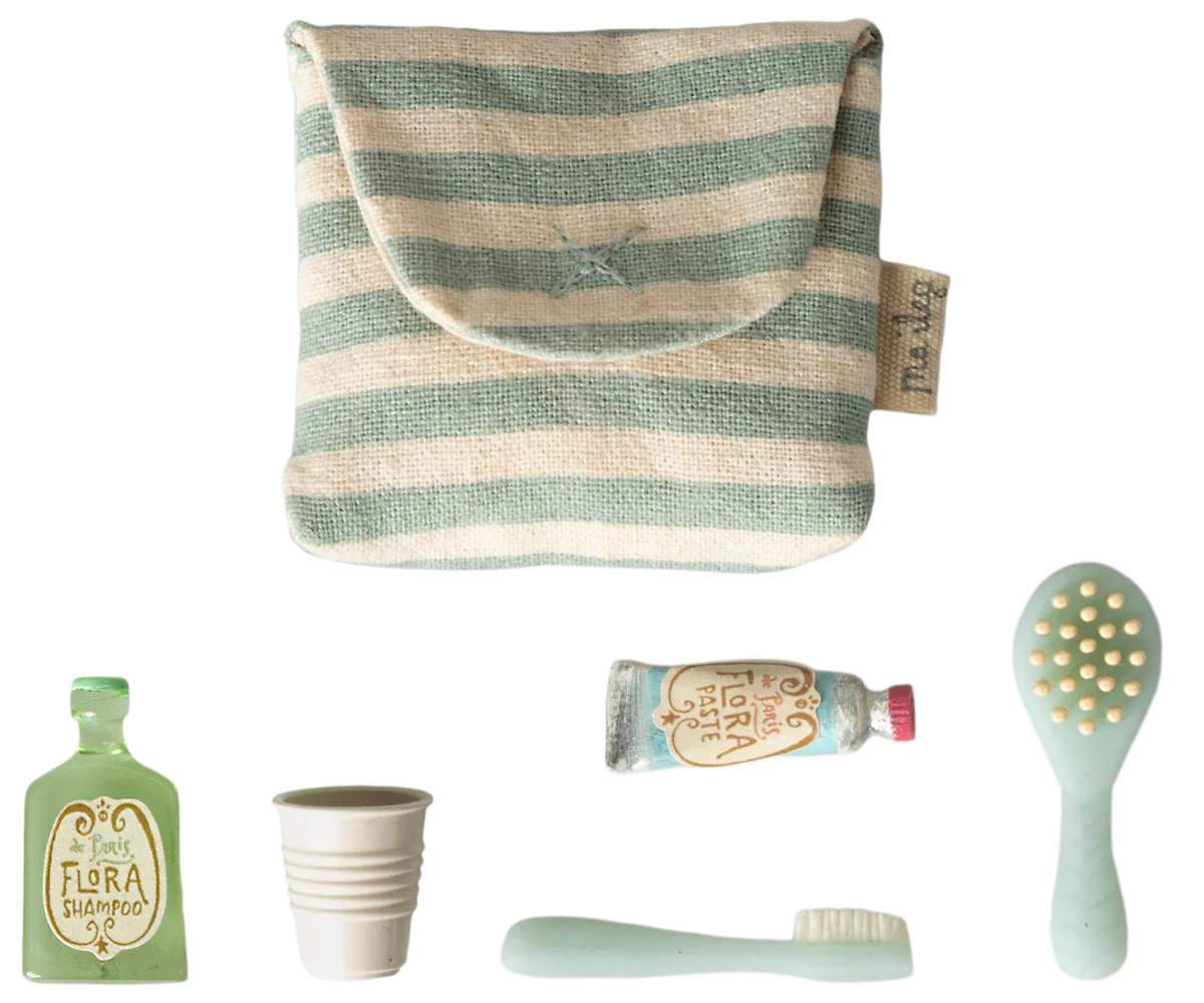 Maileg - Zahnbürsten-Set in Tasche, Maus – Blau gestreift