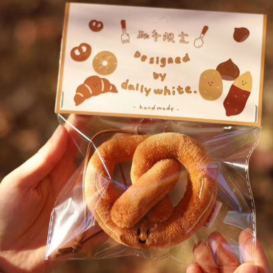 Kuscheltier Brezel
